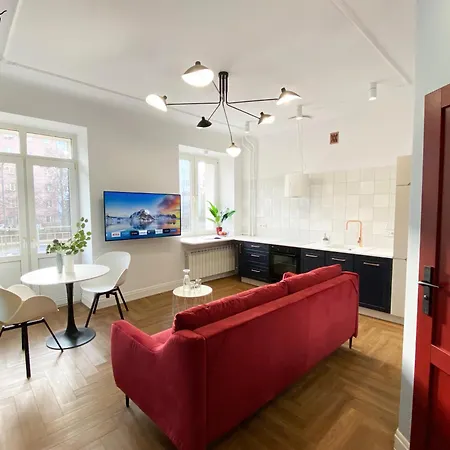 Apartment Decostory Apartment Warsaw City Centre Ac 4 Sleeps 2 Rooms