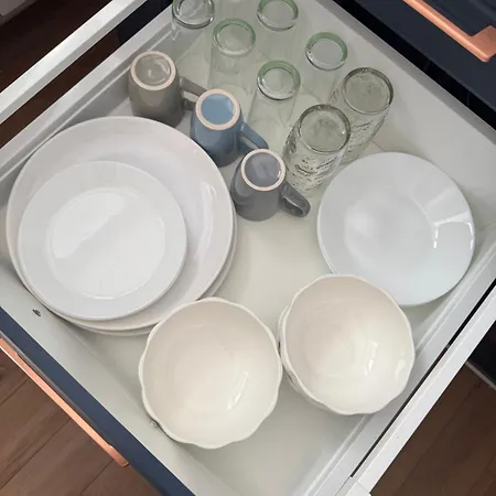 Designer' S By Center, Air Condition Apartment