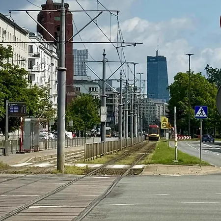 Lägenhet Designer' S By Center, Air Condition